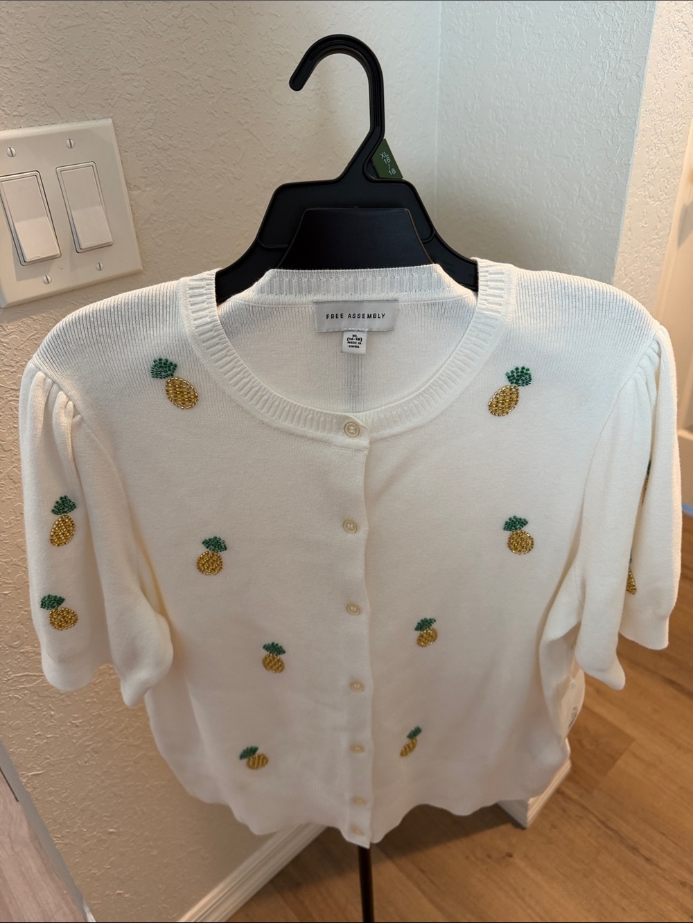 White Pineapple Embroidered Cardigan